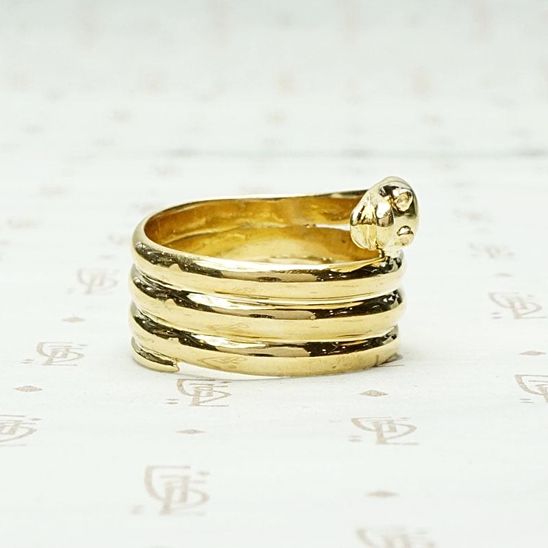 Sweet 18k Gold Coiled Snake Ring