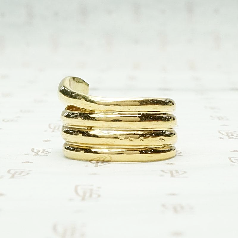 Sweet 18k Gold Coiled Snake Ring