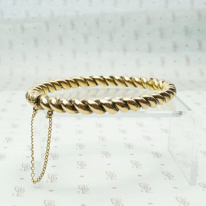 Twisted 18k Gold Edwardian Bangle