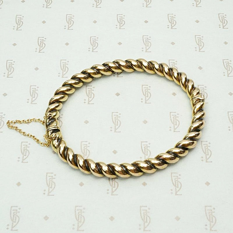 Twisted 18k Gold Edwardian Bangle