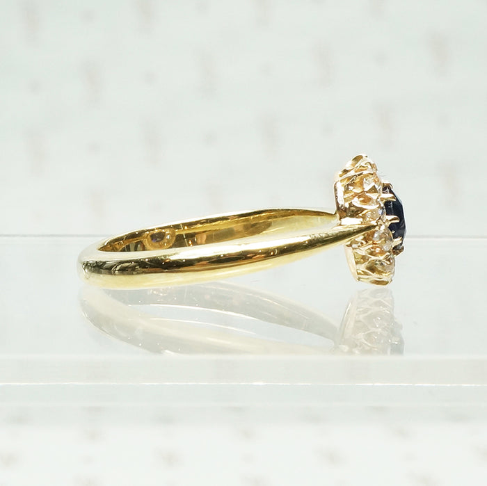Stunning Sapphire in OMC Diamond Halo