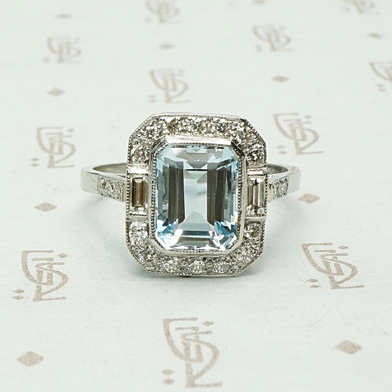 Architectural Aquamarine Art Deco Cocktail Ring