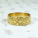 Engraved English Cigar Band in 18ct Gold