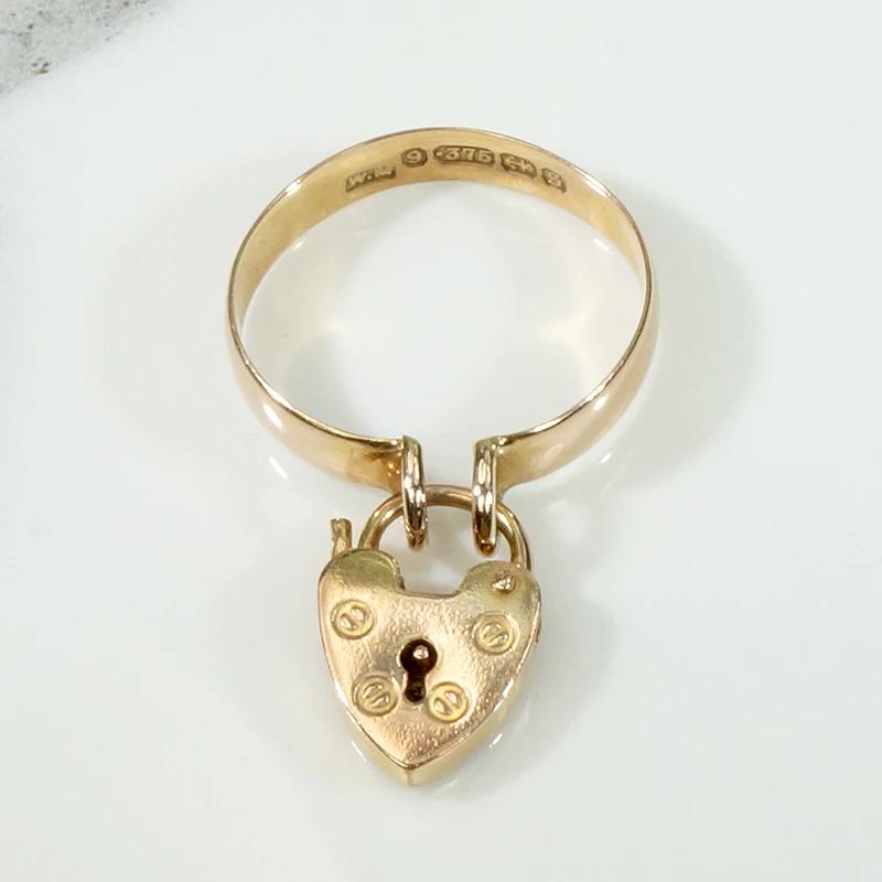 Charming English Rose Gold Heart Padlock Band