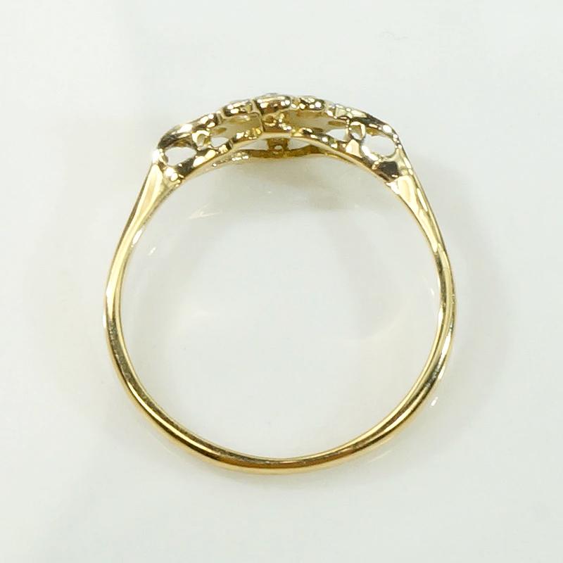 Flowery Navette OMC Diamond Ring in 18ct & Platinum