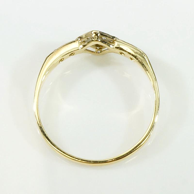 Stylish Deco Diamond Cluster Low Profile Ring