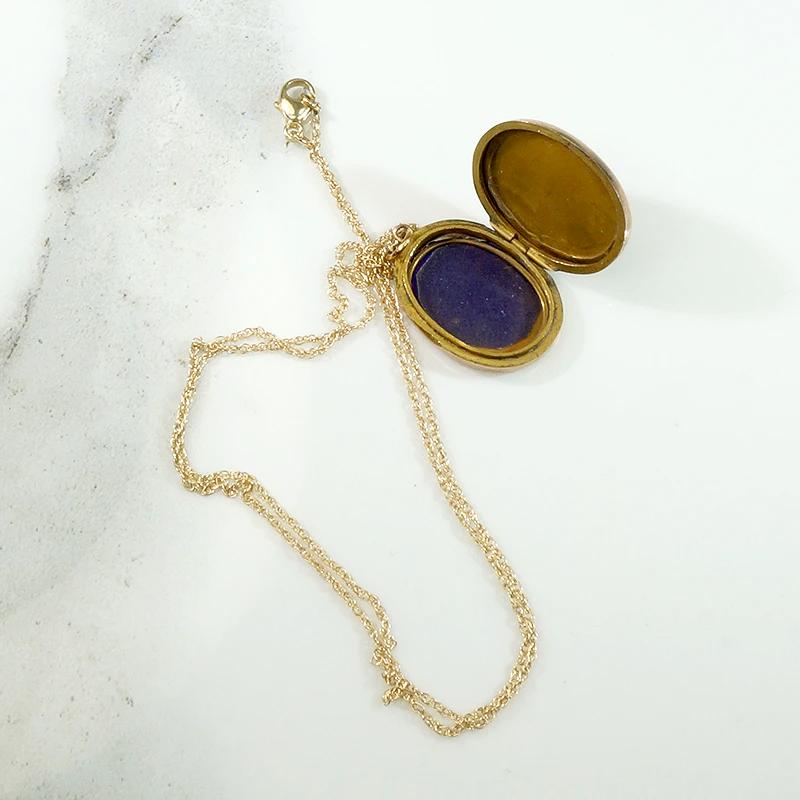 Charming Engraved 9ct Gold Edwardian Locket