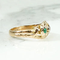 Double Snake Ring with Emerald & Diamond