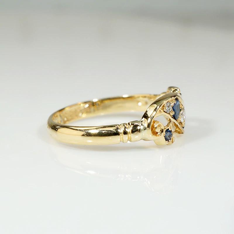 Jaunty Sapphire & Diamond Set 18ct Flourish Band