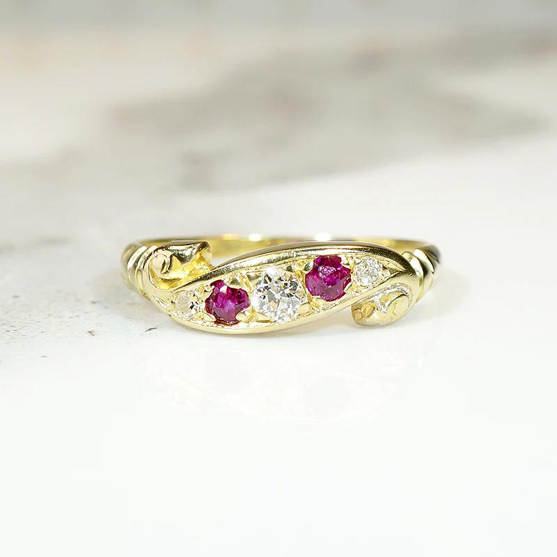 English Diamond & Ruby Flourished 18ct Band