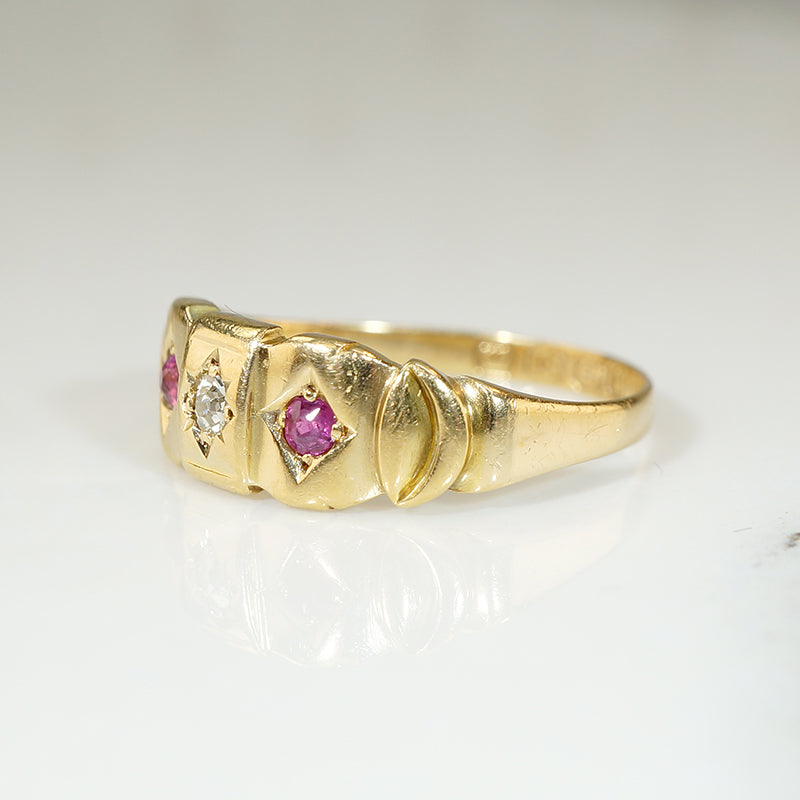 English Sculpted 18ct Gold Diamond & Ruby Band