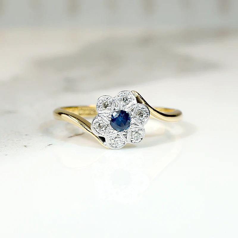 Starry Sapphire Blossom Antique Crossover Ring