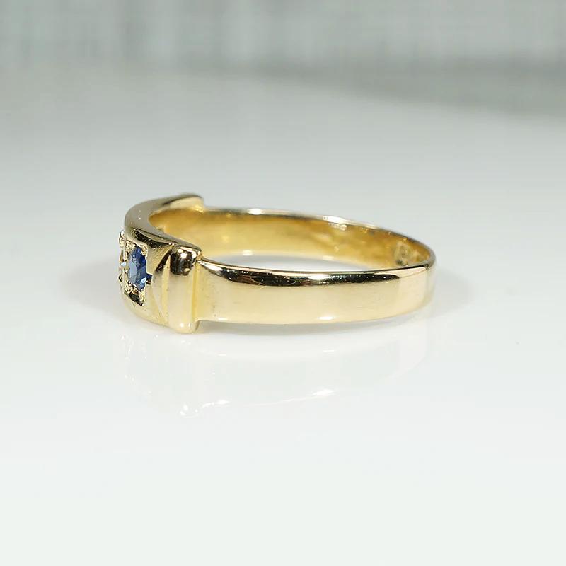 Geometric Diamond & Sapphire English 18ct Band