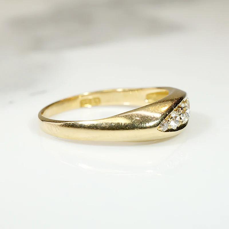 Curvaceous 18ct English "Eye" Ring with Diamonds