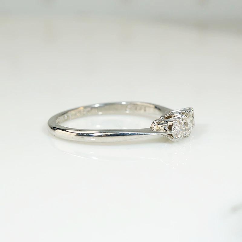 Retro Diamond Trilogy Ring in Platinum & White Gold