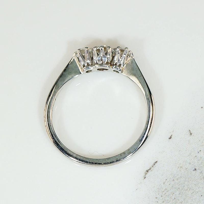 Retro Diamond Trilogy Ring in Platinum & White Gold