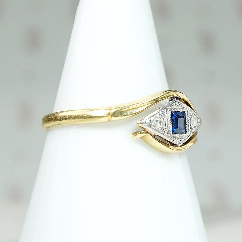 Sapphire & Diamond Two Tone Crossover Ring