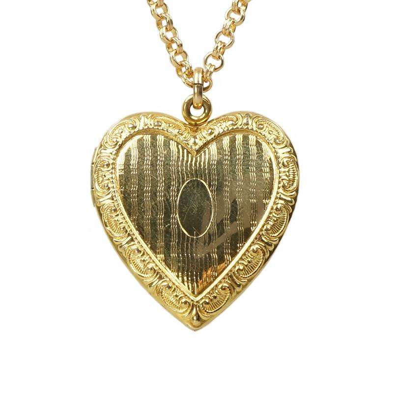 Heart Shaped Vintage 1940's Locket