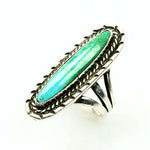Graceful Vintage 1970's Native American Turquoise and Silver Ring
