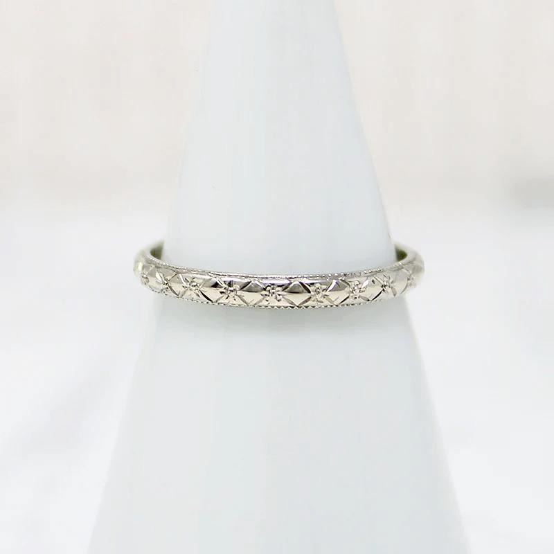 Bright 14k White Gold Forget Me Not Wedding Band