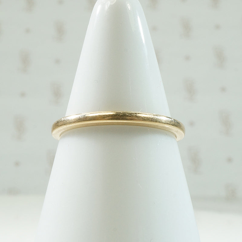 Mellow Vintage Gold Band