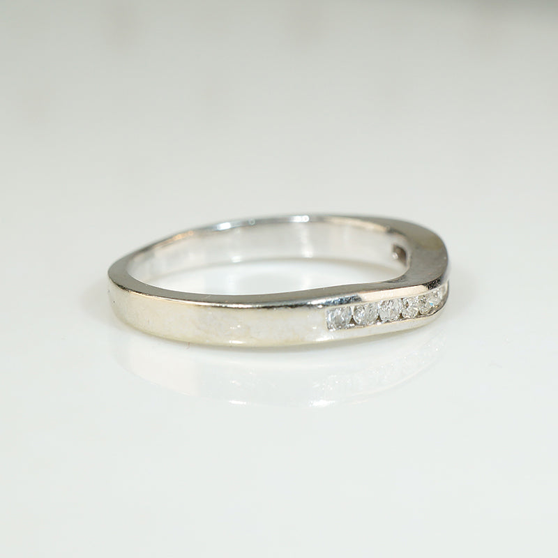 Elegant Estate Curved Diamond Band in White Gold