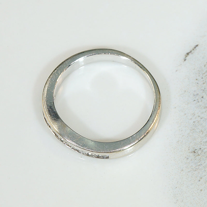 Elegant Estate Curved Diamond Band in White Gold