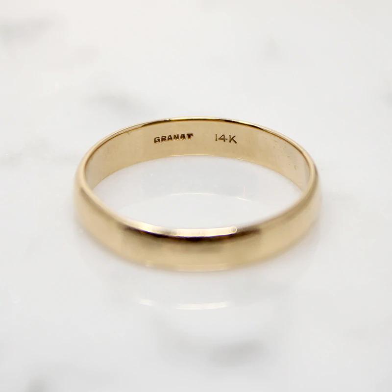 Handsome Mid Century Granat Gold Wedding Band