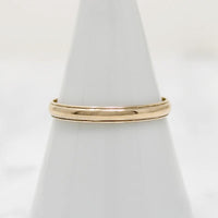 Slim Gold Wedding Band with Stepped Edge