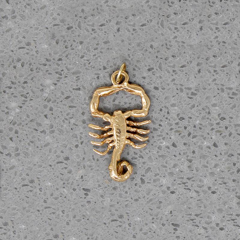 Naturalistic Little Scorpion Charm in 14k Gold