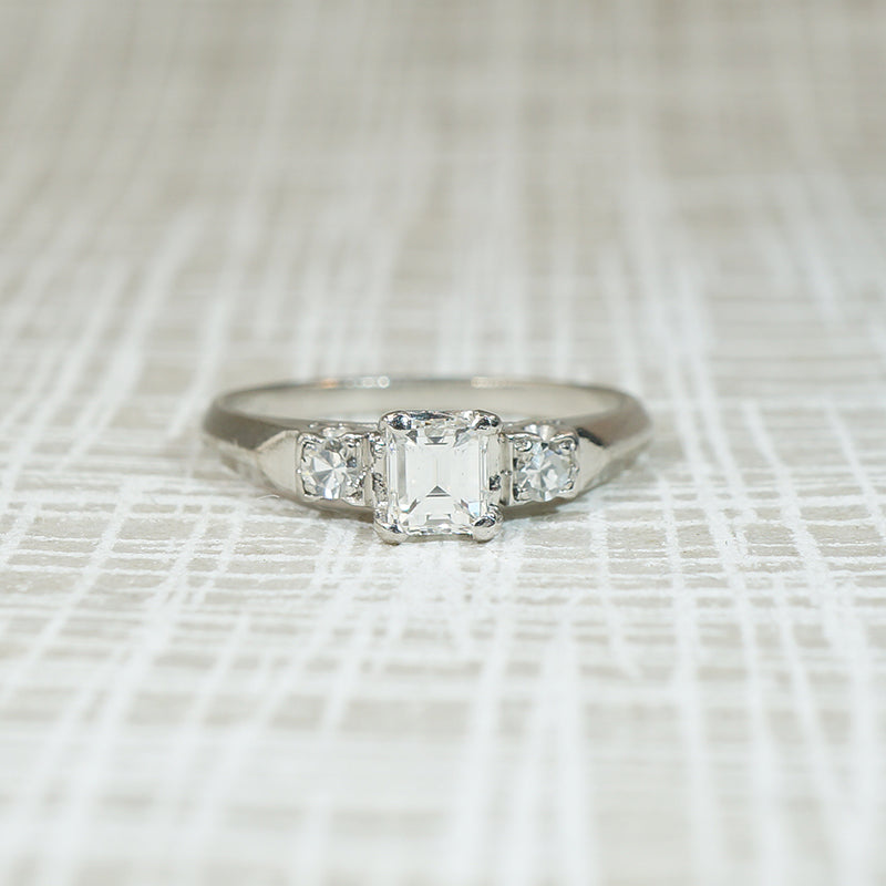 Rare Carré Cut Diamond Retro Platinum Ring