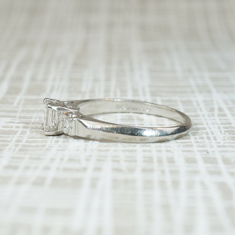 Rare Carré Cut Diamond Retro Platinum Ring