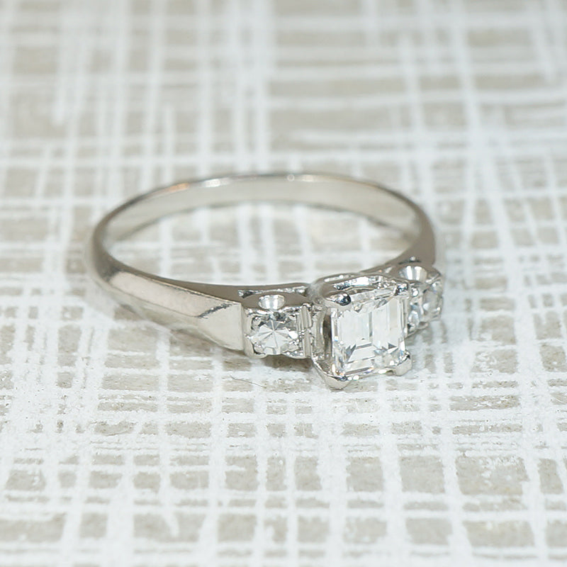 Rare Carré Cut Diamond Retro Platinum Ring