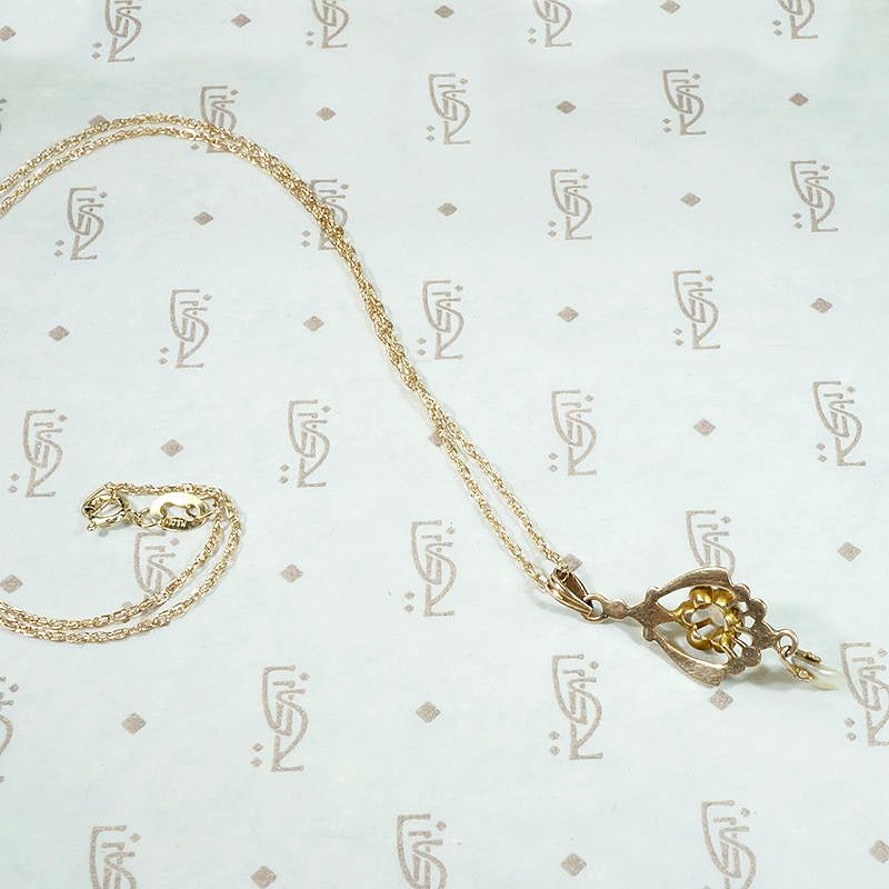 Delicate Lavalier Pendant with Opal & River Pearl