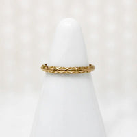Crisp Zig Zag Engraved Art Deco Tiny Ring