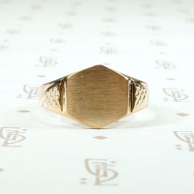 Hexagonal Face 18k Rose Gold Signet Ring
