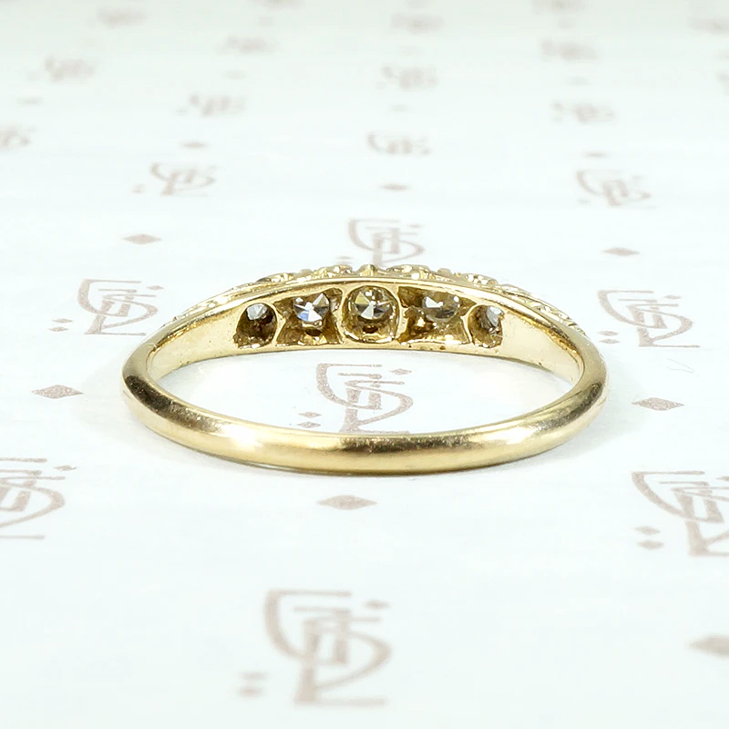 Diamonds in Platinum & 18ct Gold Wedding Band