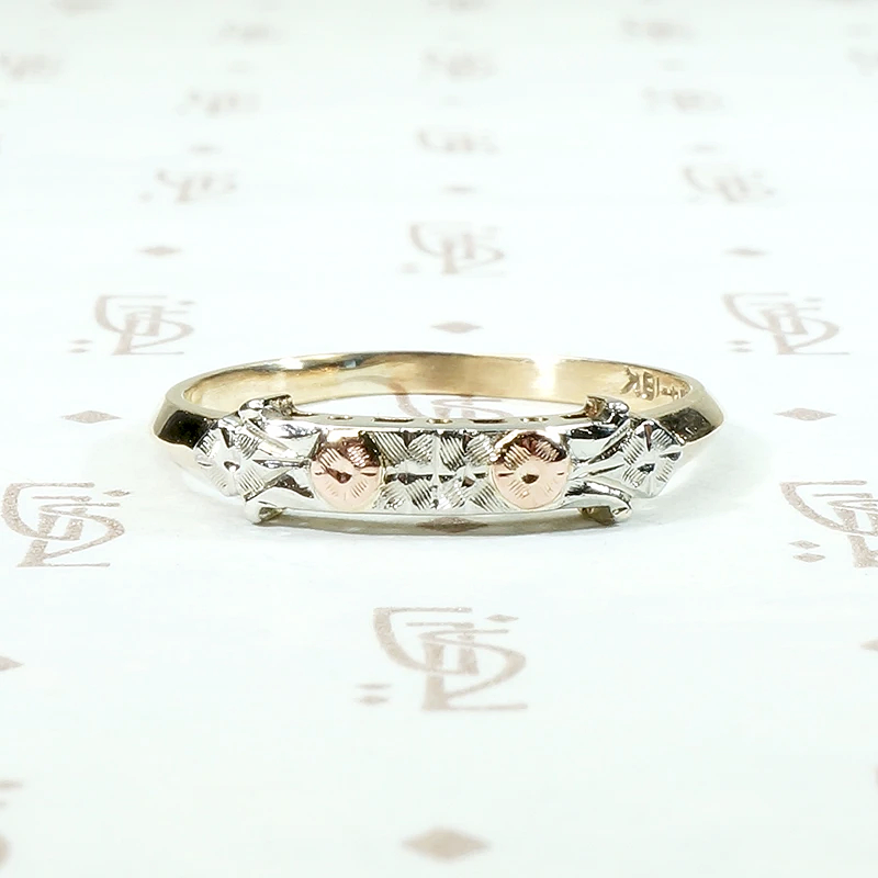 Utterly Charming Tri Tone Flower Wedding Band