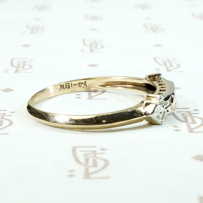 Utterly Charming Tri Tone Flower Wedding Band