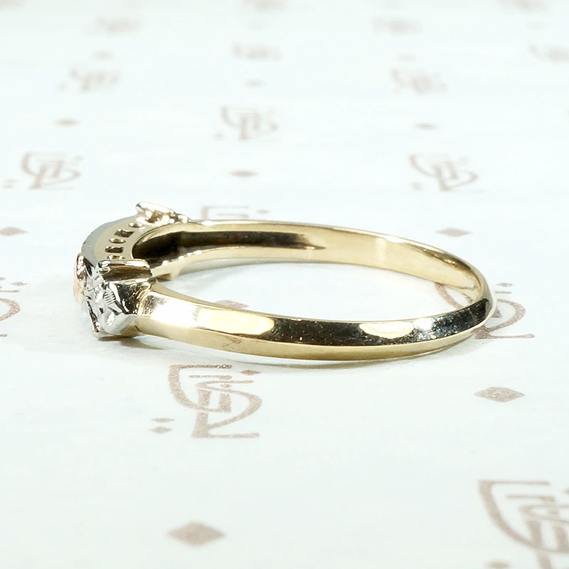 Utterly Charming Tri Tone Flower Wedding Band