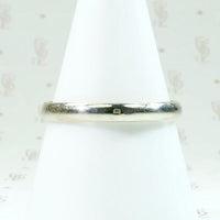 Handsome Warm-Toned 18k White Gold Wedding Band