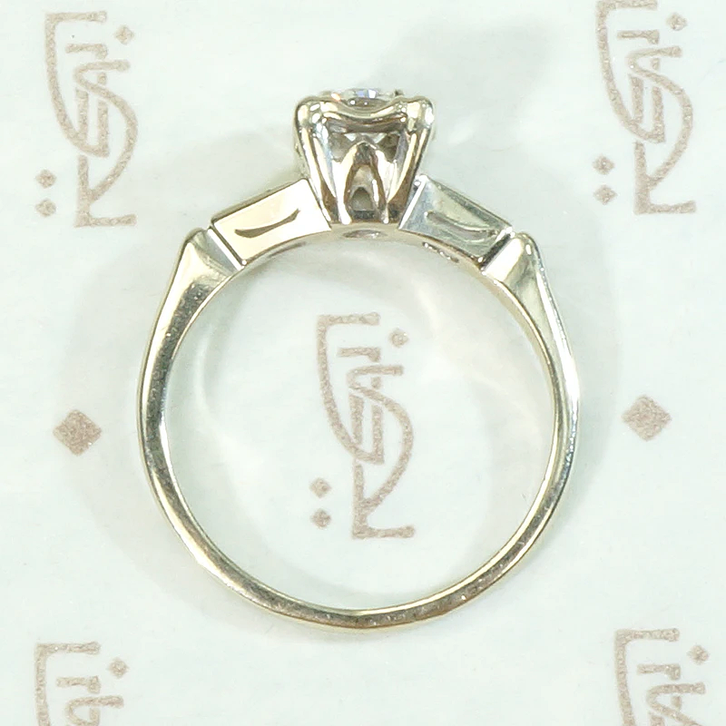 Stylish Retro Diamond Solitaire Ring in White Gold