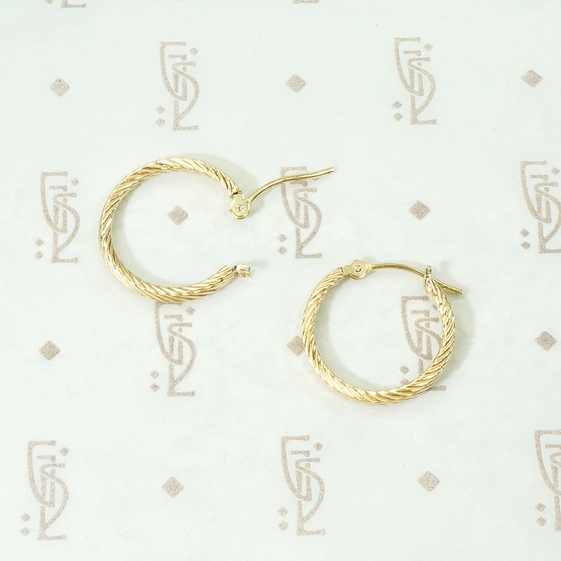 Fun Vintage Gold Hoop Earrings