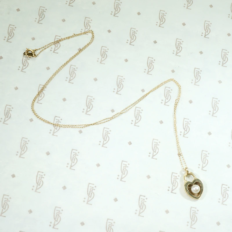 Heart Shaped Padlock Gold Pendant with Pearl