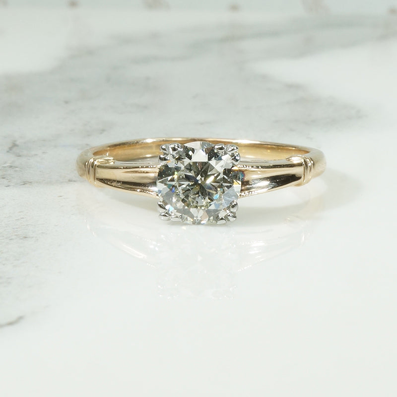 Sparkling White Diamond 1940's Solitaire