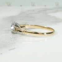 Sparkling White Diamond 1940's Solitaire