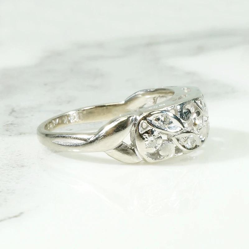Romantic Diamond-Spangled White Gold Band