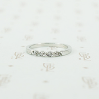 Vintage 18k Band Diamond Set Marquise
