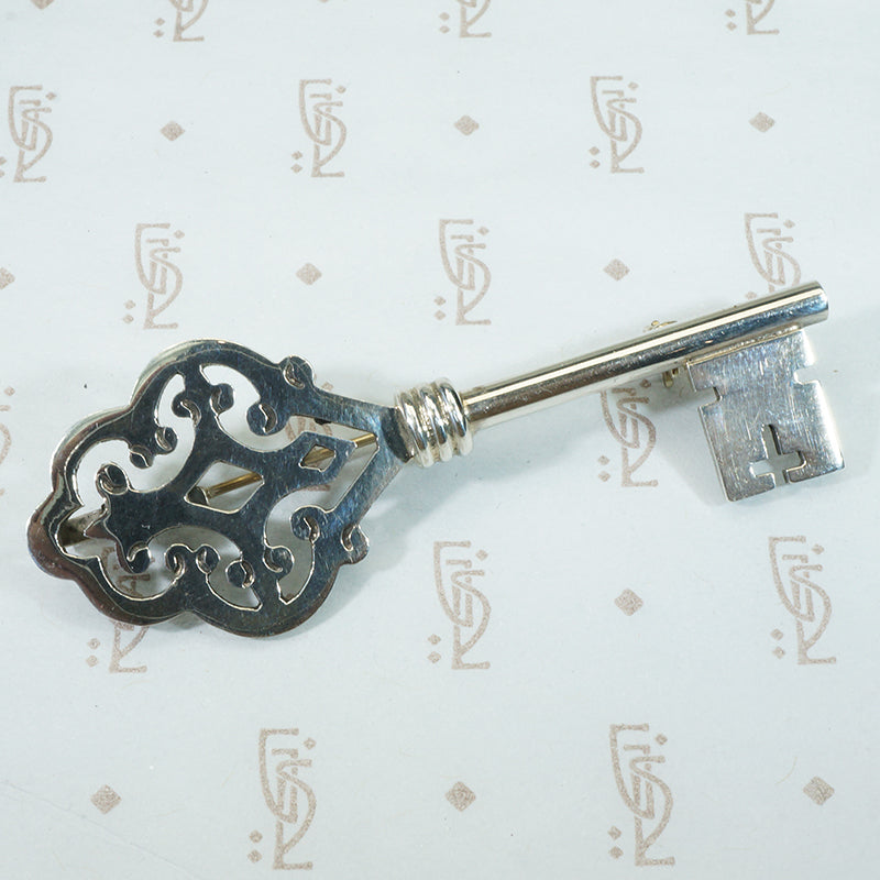sterling silver taxco key on pendant