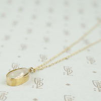 Mother of Pearl Gold Pendant Circa 1919